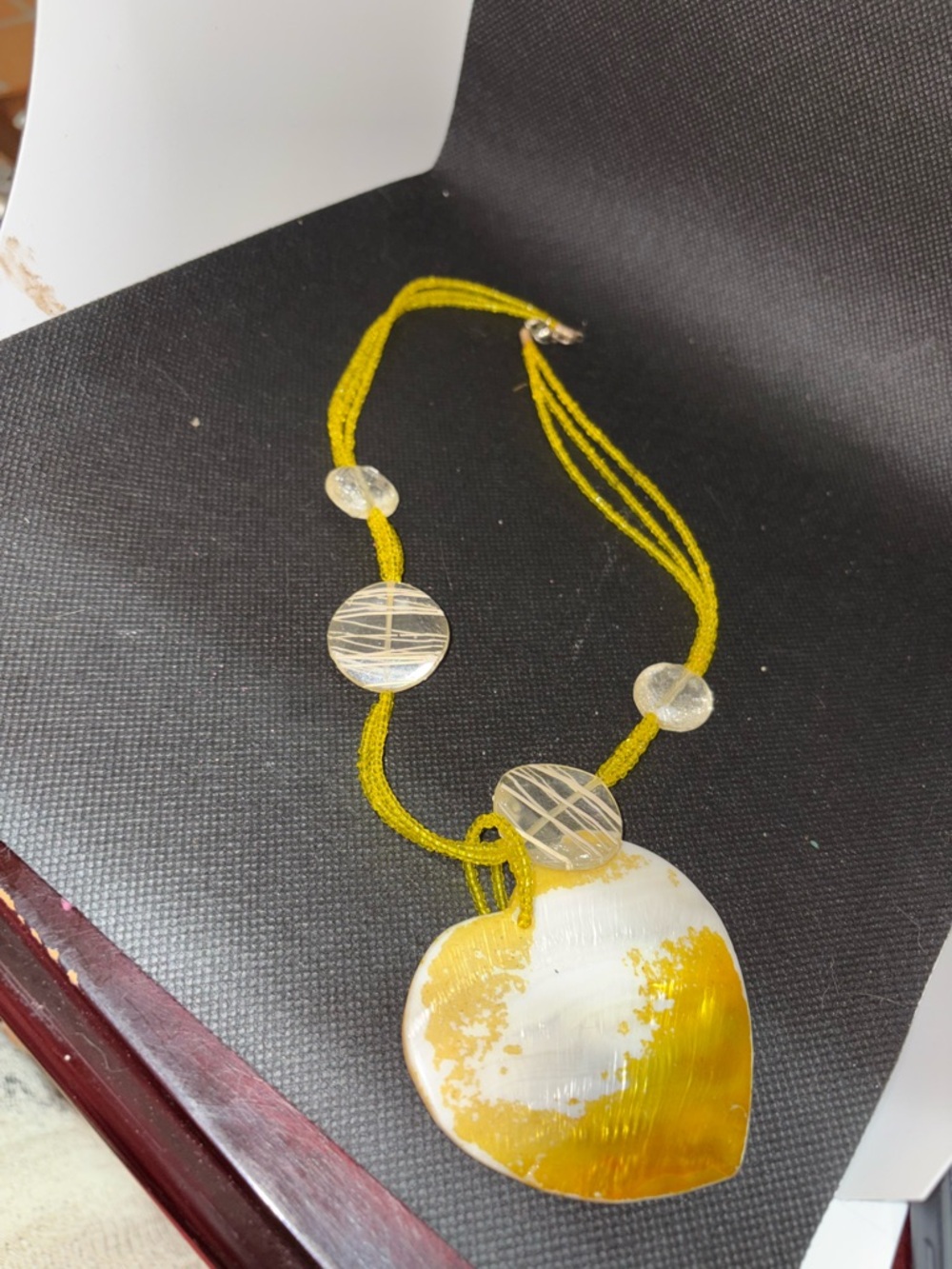 Vintage  Heart Pendant Necklace - Women Jewelry